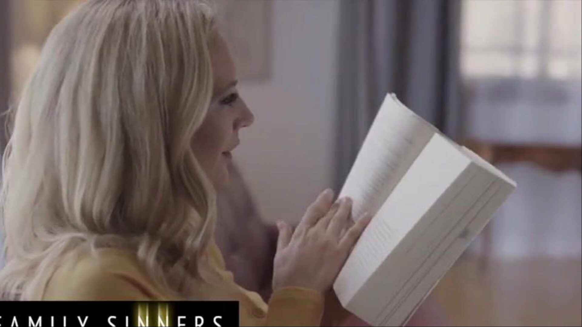 Fit Mother I'd Like To Fuck stepmom desires son-in-law 10-Pounder - Familiy Sinners